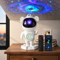 Proyector de Estrellas y Nebulosa LED – Diseño Astronauta Parado